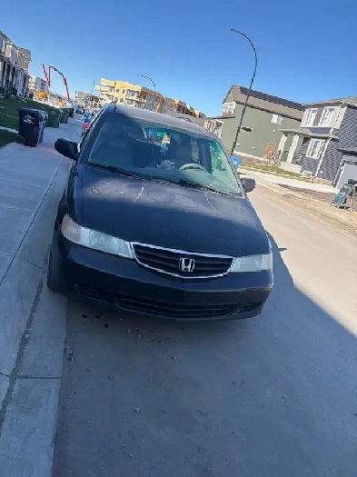 2004 Honda odyssey Image# 1