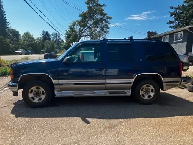 1999 GMC yukon slt 4x4 Image# 1