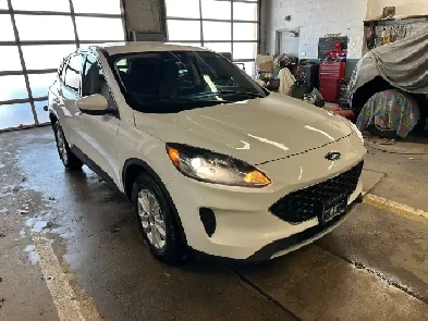 2021 Ford Escape Image# 1