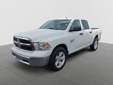 2022 RAM 1500 Classic SLT SLT | Crew Cab | Remote Start Image# 1