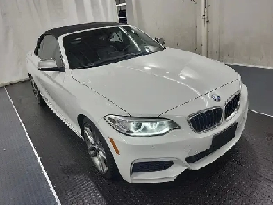 2015 BMW 2 Series 2dr Conv M235i RWD SOFT TOP/NAVI/LEATHER! Image# 1