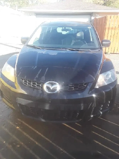2009 Mazda CX-7 for sale with only 175,000 km Vehicles all wheel Image# 1