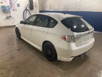 2010 Subaru AWD Automatic 4 Door Image# 1