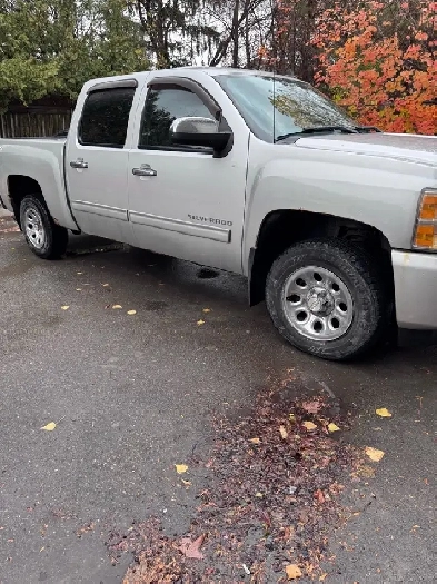 2011 Silverado Image# 1