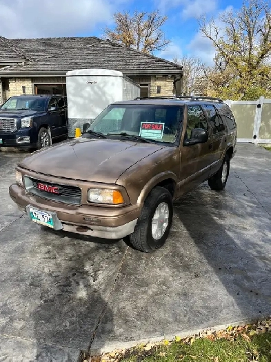Barn Find!  1996 Safetied  GMC Jimmy SLS Image# 1