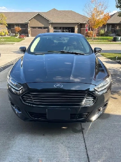 2014 Ford Fusion Titanium AWD Image# 1