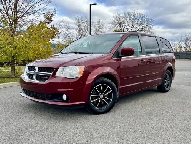 2017 Dodge Grand Caravan SXT Premium Plus Stow ‘n Go Image# 1