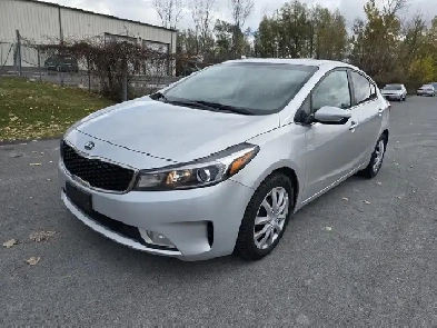 2017 Kia Forte EX- Affordable Image# 1