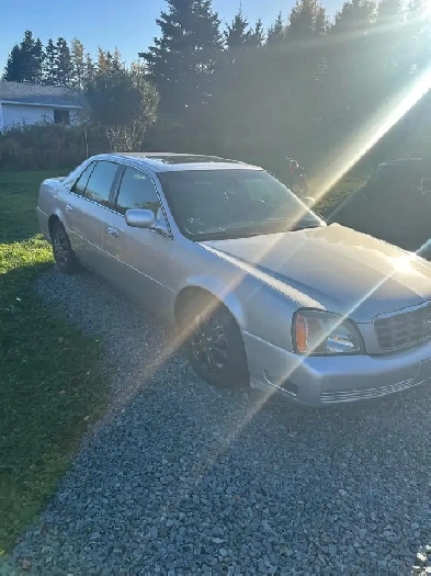2001 CADILLAC DTS. ( LOW KM) Image# 1