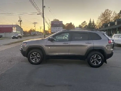 2019 Jeep Cherokee Trailhawk Elite 4x4 Image# 1