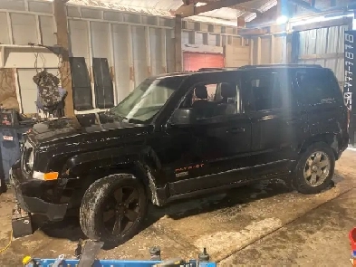 2016 Jeep patriot 4x4 auto Image# 1