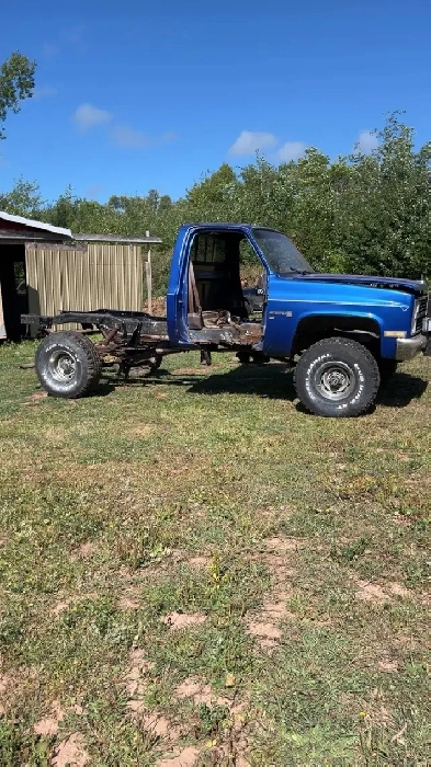 squarebody chevy Image# 1