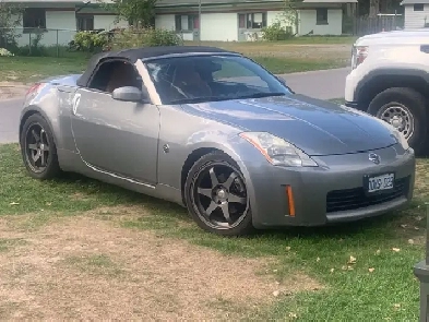 2004 Nissan 350Z Roadster Image# 1