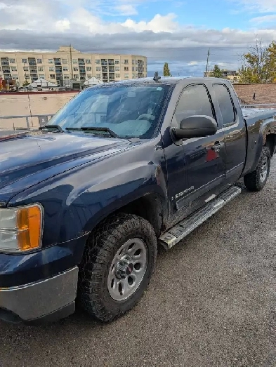 2009 GMC 1500 4.8 part out Image# 1