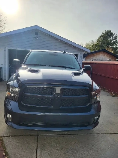 Low Mileage - 2019 Dodge Ram Express Image# 1