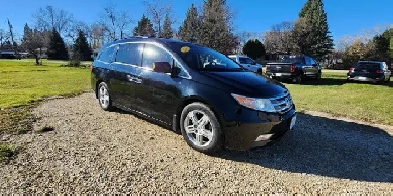 2013 Honda Odyssey Touring /DVD/8 PASSENGER/LOCAL! Image# 1
