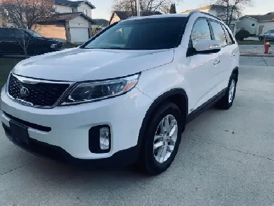 2015 Kia Sorento LX AWD – Reliable, All-Season SUV, Great Value! Image# 1