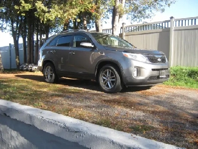 2014 Kia Sorento Image# 1