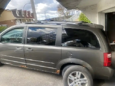 DODGE GRAND CARAVAN SE 2010 À VENDRE Image# 1