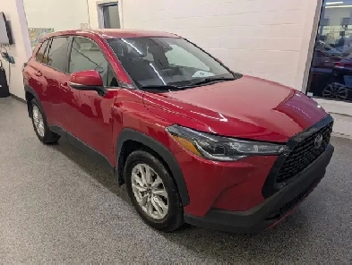 2022 Toyota Corolla Cross LE AWD Image# 1