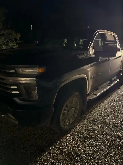 2022 Chevy 2500HD diesel High Country Image# 1