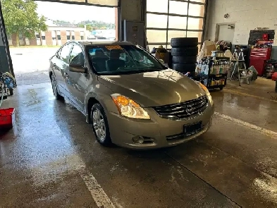 2012 Nissan Altima Image# 1