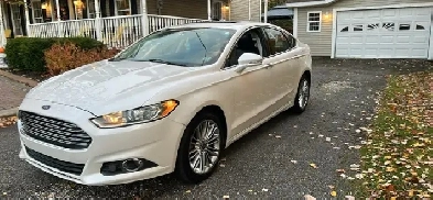 2015 Ford Fusion SE AWD Image# 1