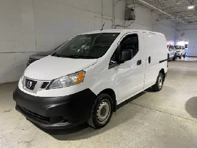2018 Nissan NV200 Compact Cargo B Image# 1