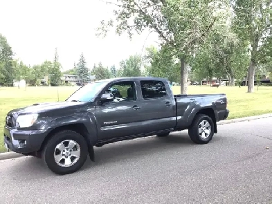 2013 Toyota Tacoma Image# 1
