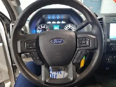 2020 FORD F-150 XL 2WD EXTREMELY CLEAN Image# 1