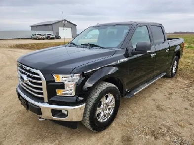 2016 Ford F150 Crew Cab 4X4 XLT 5L - Rebuilt Title Image# 1