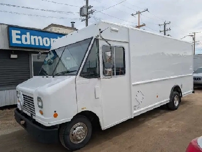 2008 FORD E-450 STEP VAN CARGO UNIT, 5.4L TRITON V8, AUTOMATIC Image# 1