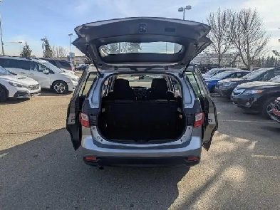 2014 Mazda 5 GS Image# 1