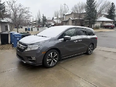 2018 Honda Odyssey Touring Image# 1