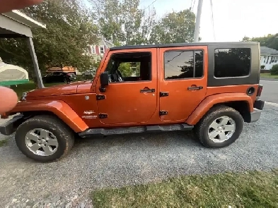 2010 jeep wrangler Image# 1