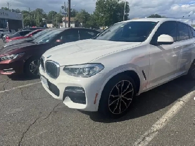 2020 BMW X4 xDrive30i – Fully Loaded M Sport   77,000 Kms Image# 1