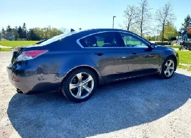 Amazing gently used car. Image# 1