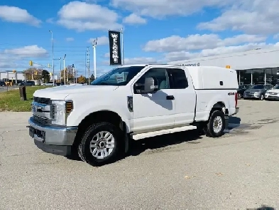 2018 Ford F-250 Super Duty XLT, AUTO , 4X4, BLUETOOTH, BACKUP CA Image# 1