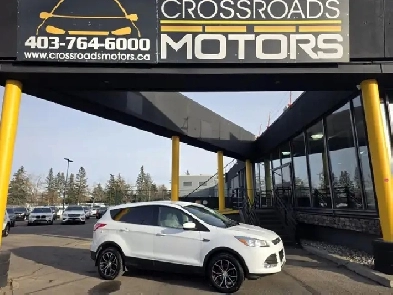 2016 Ford Escape 4WD SE- 1 OWNER- BACK UP CAM- HEATED SEATS Image# 1