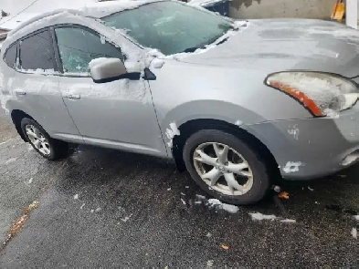 2010 Nissan Rogue Image# 1