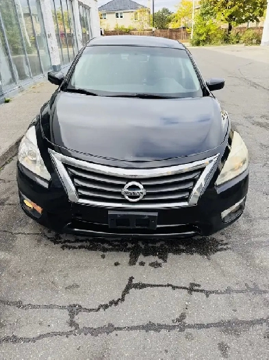 2015 Nissan Altima Sport Image# 1