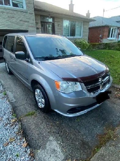 2013 dodge caravan Image# 1