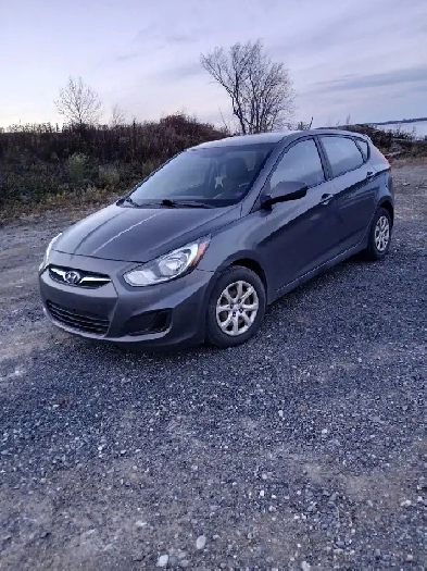 Hyunday accent automatic fully loaded low km Image# 1