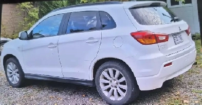 Mitsubishi RVR 2011   4x4  sige chauffant