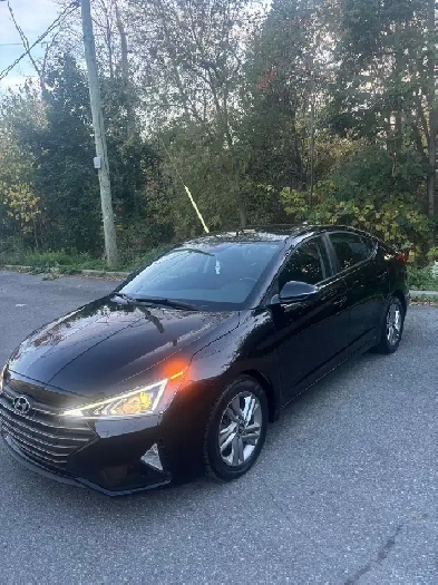 Hyundai Elantra Preferred 2019 Image# 1