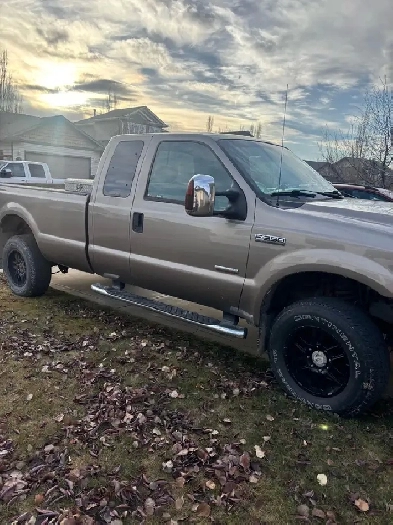 2007 Ford F-350 Super Duty SuperCab XLT Image# 1
