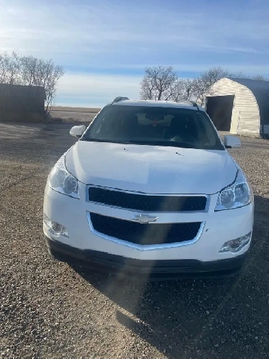 2012 Chev Traverse SUV Image# 1