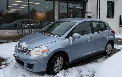 2009 Nissan Versa S $5888 124789KM Image# 1