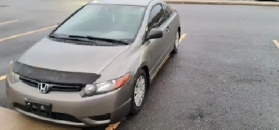 2006 Honda Civic 186k Auto coupeAC CD Power Windows 416-858-7673 Image# 1
