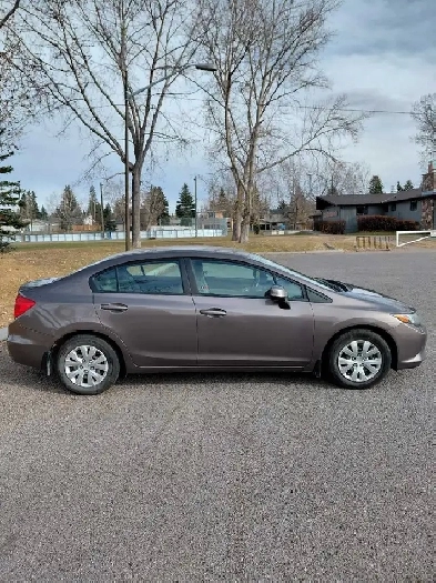 2012 Honda Civic LX 5 Speed Image# 1